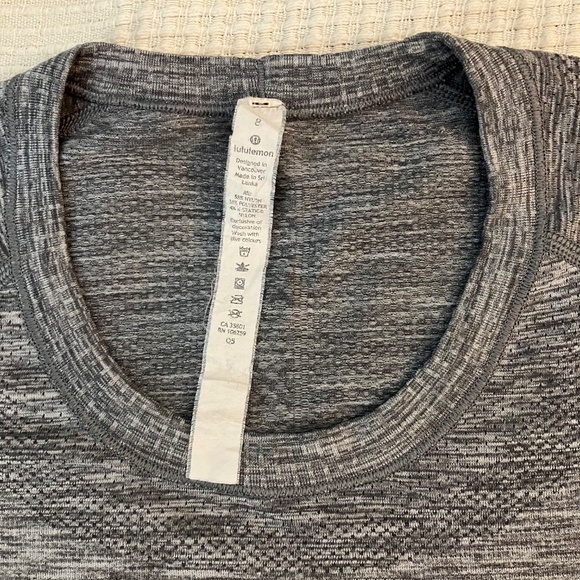 Lululemon Swift Stride Short Sleeve Shirt Gray Womens Size 8 Running Top Tee - Picture 3 of 6